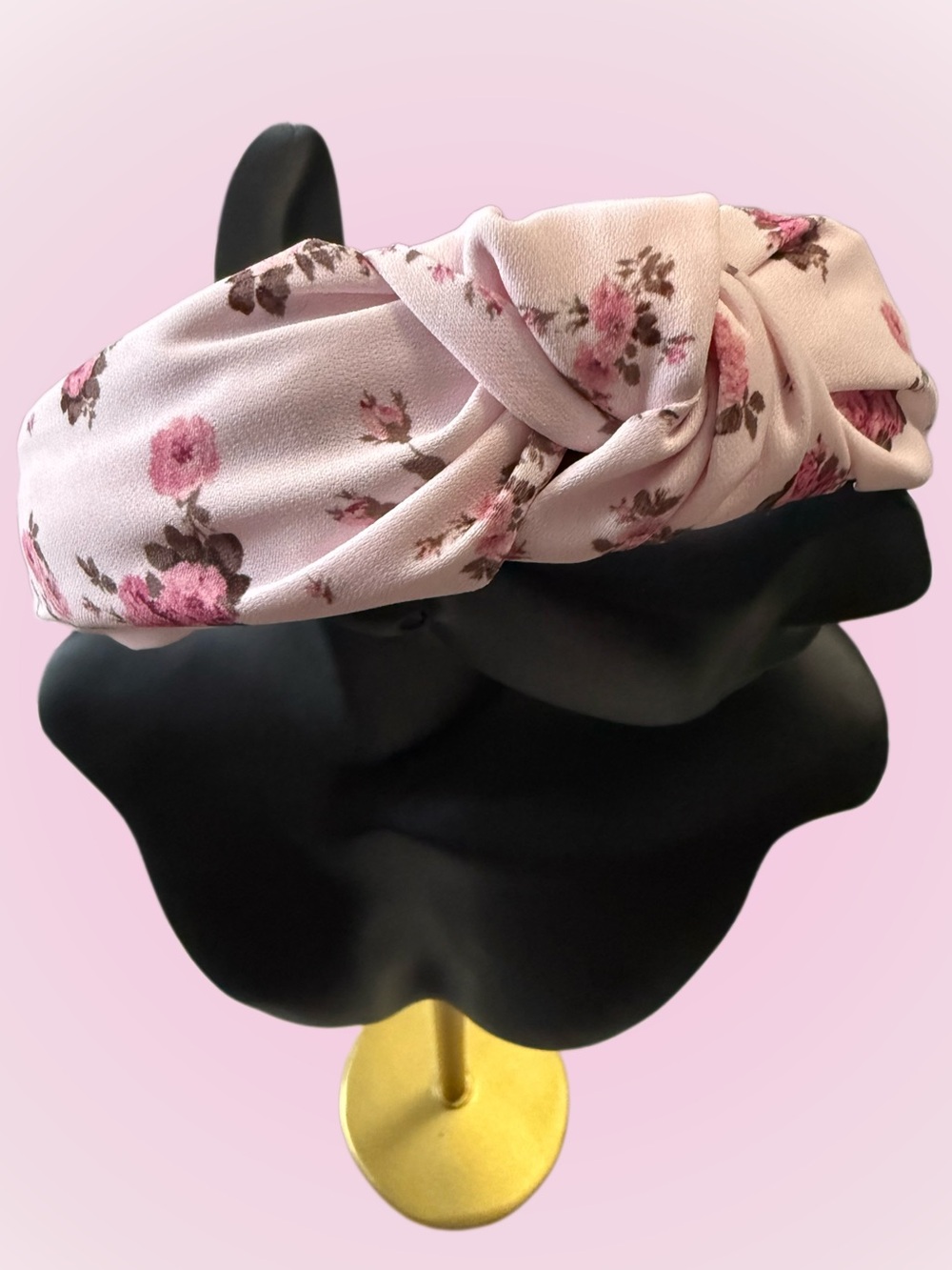 Floral Twist Headband in Light Pink
